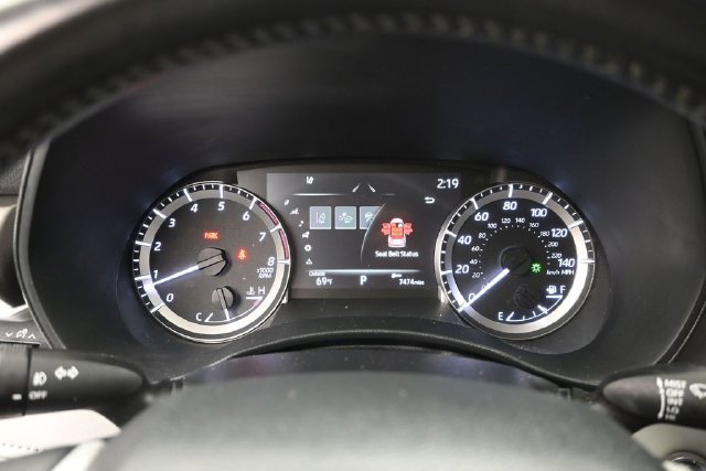 Used 2023 Toyota Highlander LE AWD/4WD image 25