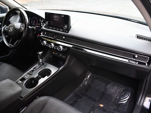 Used 2022 Honda Civic EX image 25