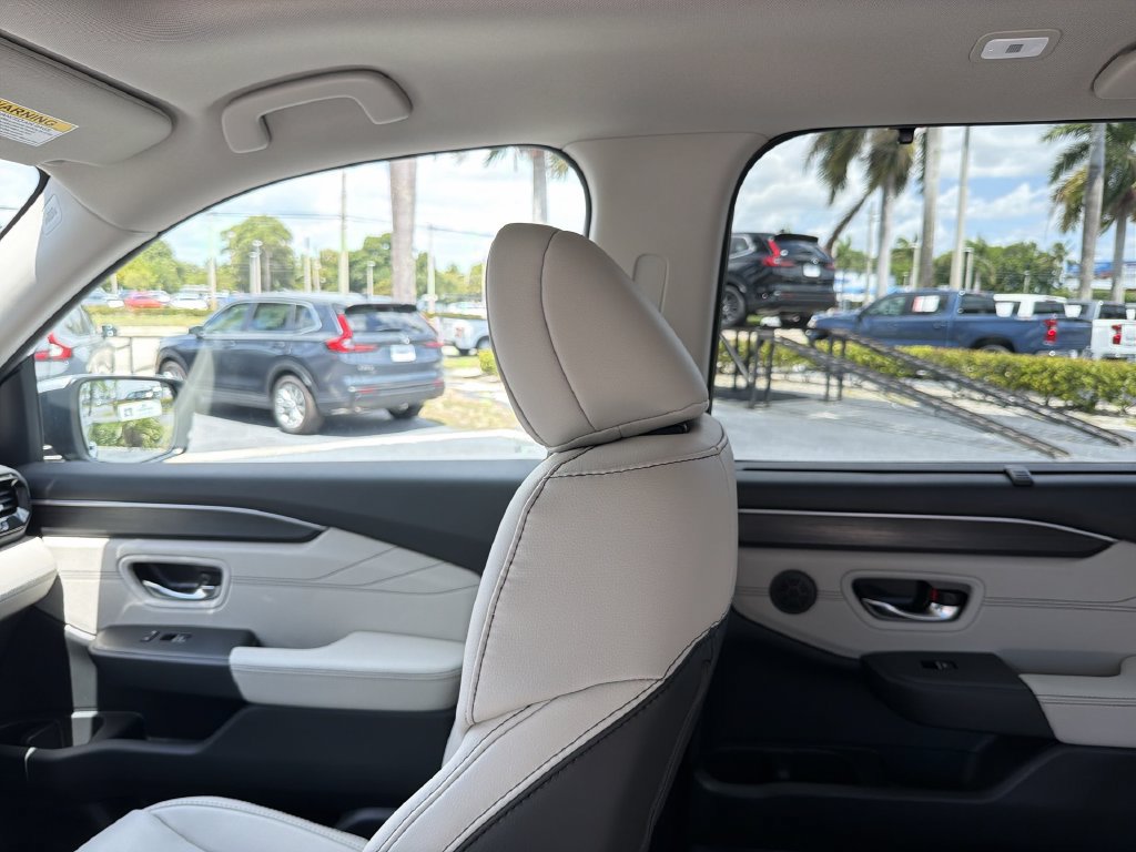 New 2026 Honda Pilot EX-L image 12