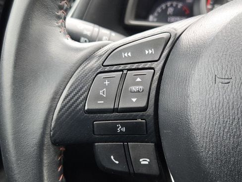 Used 2015 MAZDA MAZDA3 i Grand Touring image 24
