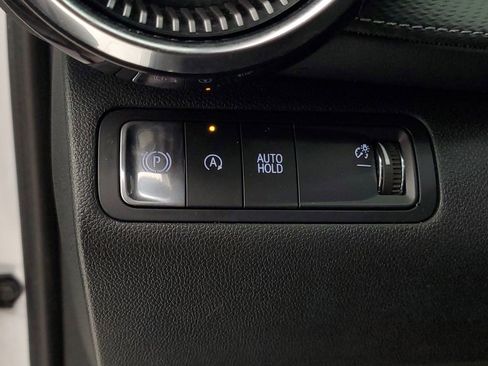 Used 2025 Chevrolet Equinox LT image 13