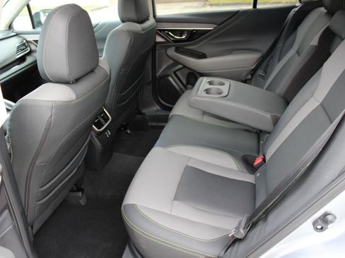 Used 2025 Subaru Outback Onyx Edition AWD/4WD image 22