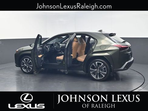New 2026 Lexus UX 300h FWD image 37