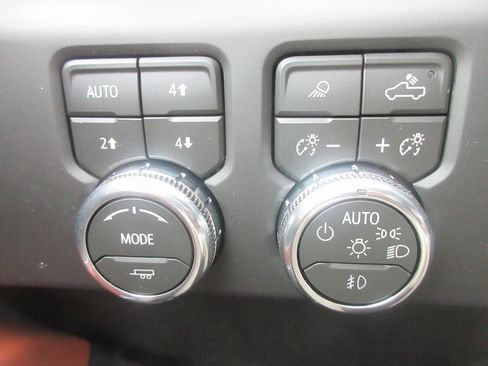 New 2026 GMC Sierra 2500 Denali Ultimate image 18