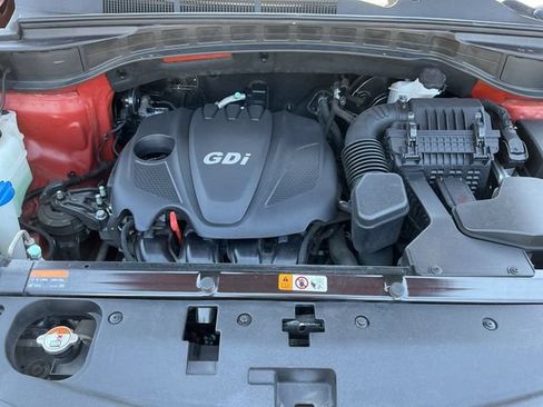 Used 2015 Hyundai Santa Fe Sport AWD/4WD image 24