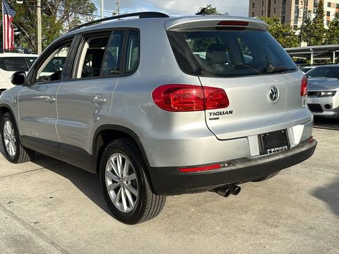 Used 2017 Volkswagen Tiguan Limited w/ Premium Package image 12