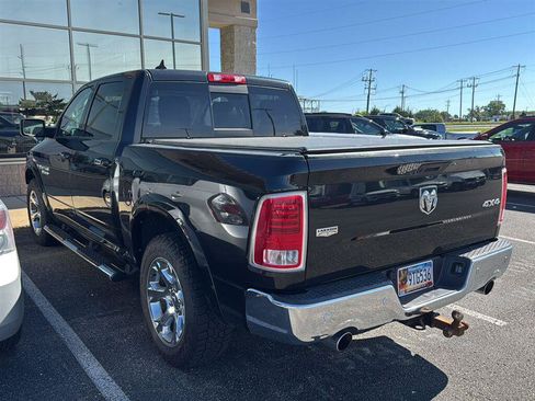Used 2016 RAM 1500 Laramie w/ Convenience Group AWD/4WD image 10