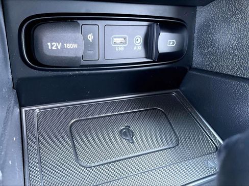 Used 2020 Hyundai Santa Fe Limited FWD image 33