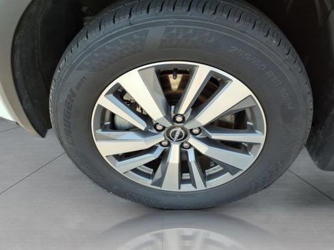 Used 2025 Nissan Pathfinder SL w/ Cargo Package AWD/4WD image 9