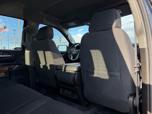 Used 2020 GMC Sierra 1500 SLE w/ SLE Value Package image 11