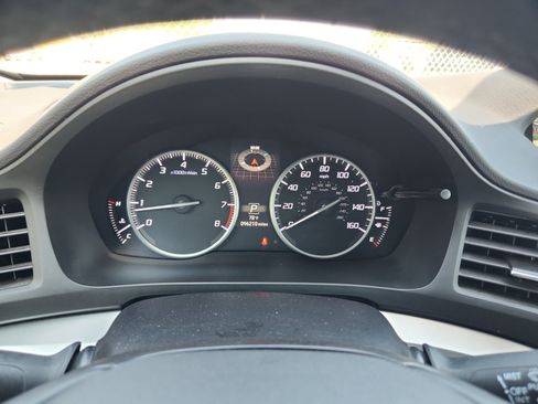 Used 2016 Acura ILX FWD image 10