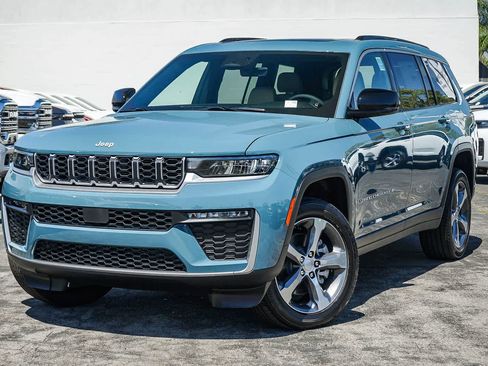 New 2026 Jeep Grand Cherokee L Limited RWD image 1