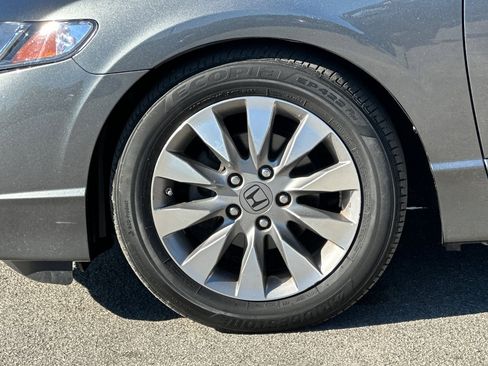 Used 2010 Honda Civic EX-L image 29