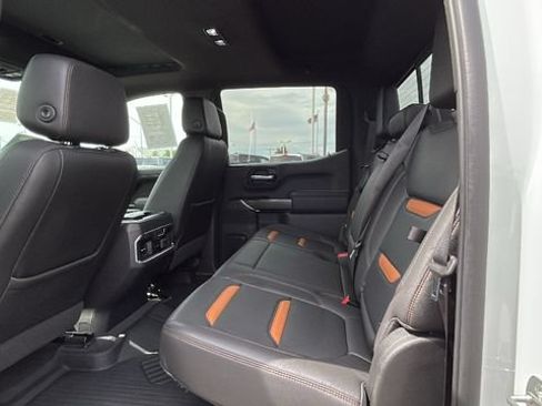 Used 2020 GMC Sierra 1500 AT4 w/ AT4 Premium Package AWD/4WD image 15