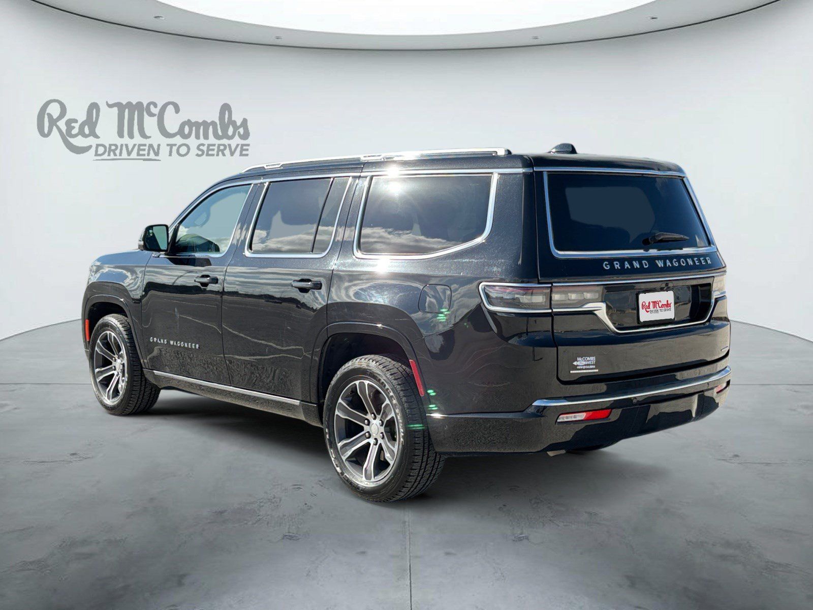 Used 2022 Jeep Grand Wagoneer Series I AWD/4WD image 7