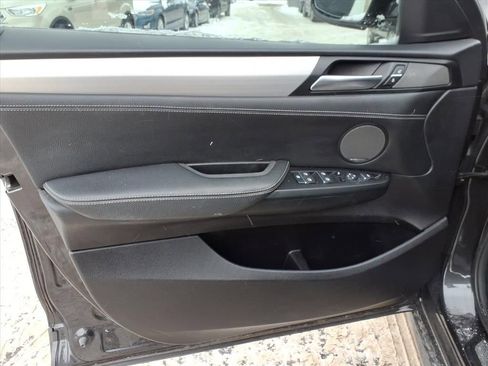 Used 2018 BMW X4 M40i image 14