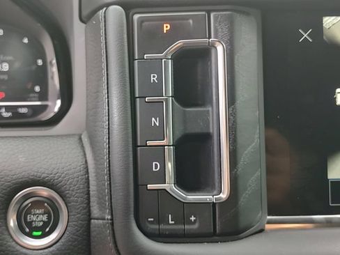 Used 2022 GMC Yukon XL Denali RWD image 18