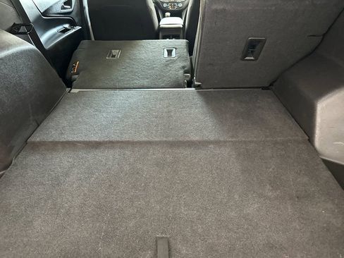 Used 2024 Chevrolet Equinox LT image 14