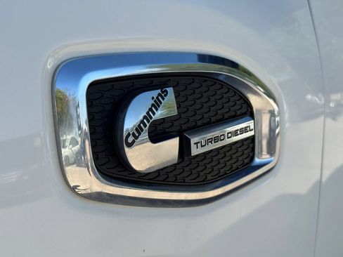 Used 2017 Nissan Titan S RWD image 42