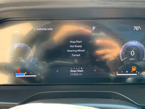 Used 2022 Jeep Grand Cherokee L Limited image 32