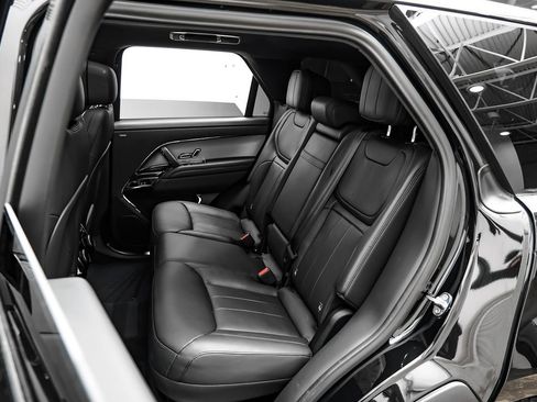 Used 2024 Land Rover Range Rover Sport Dynamic SE image 37