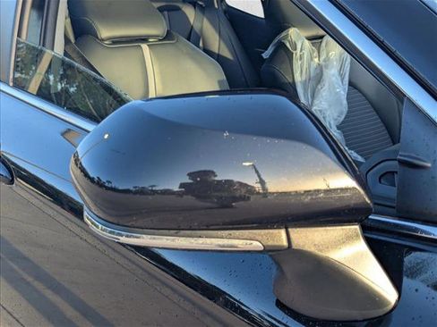 Certified 2024 Toyota Camry SE image 7