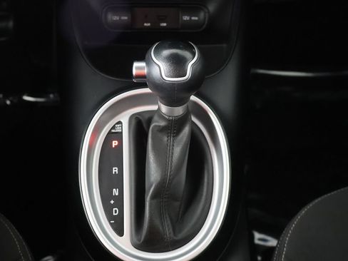 Used 2014 Kia Soul FWD image 35