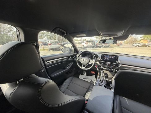 Used 2021 Honda Accord Sport image 21