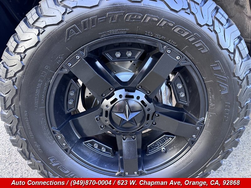 Used 2016 Toyota Tundra SR5 w/ SR5 Upgrade Package RWD image 41