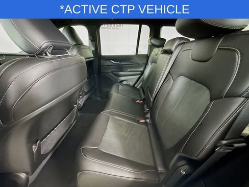 New 2025 Jeep Grand Cherokee Altitude image 24