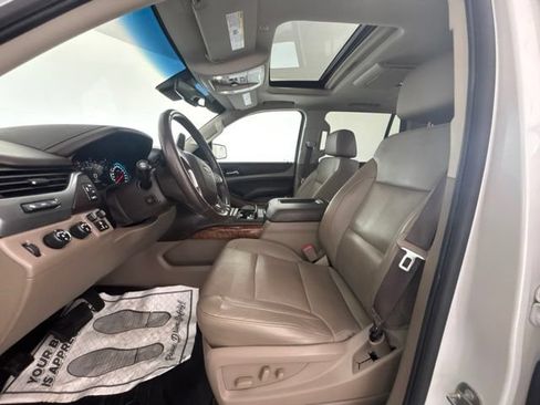 Used 2017 Chevrolet Tahoe Premier AWD/4WD image 2