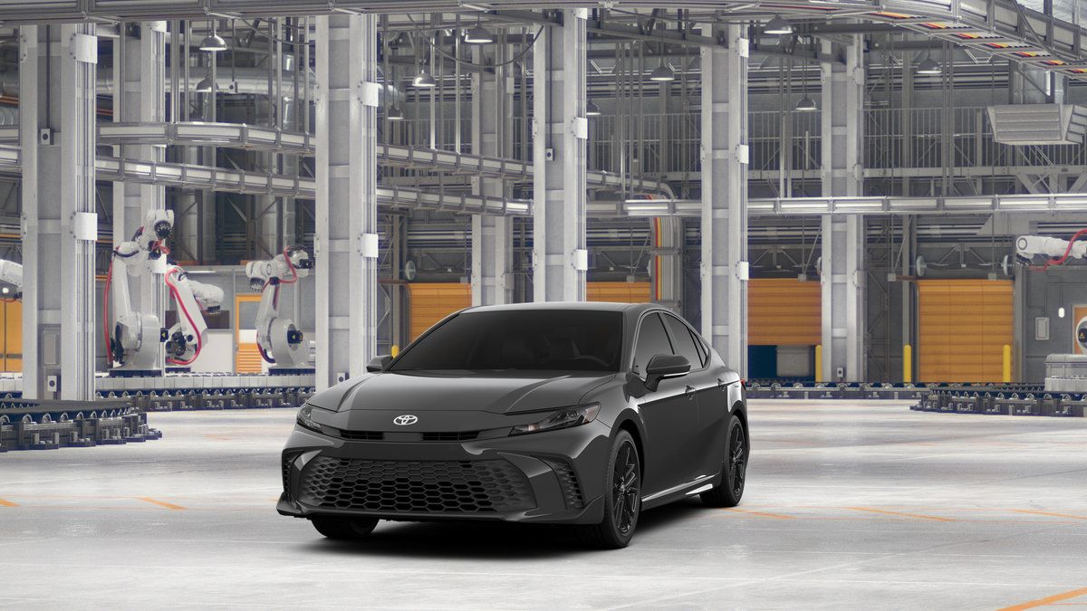 New 2026 Toyota Camry SE FWD image 18