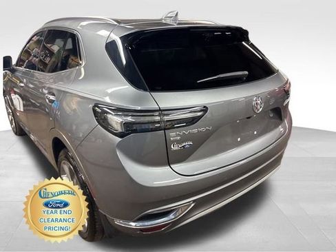 Used 2021 Buick Envision Avenir w/ Technology Package II image 4