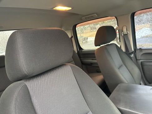 Used 2010 Chevrolet Silverado 1500 LT image 15