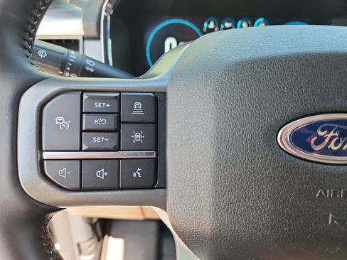 Used 2021 Ford F150 Lariat w/ Max Trailer Tow Package AWD/4WD image 20