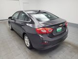Used 2017 Chevrolet Cruze LT image 5