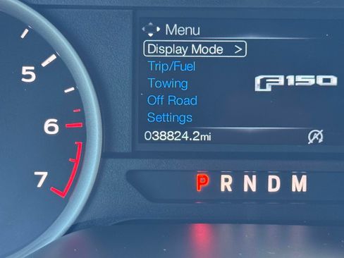 Used 2020 Ford F150 XLT w/ Equipment Group 302A Luxury AWD/4WD image 31