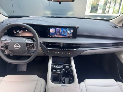 New 2026 Nissan Murano SV AWD/4WD image 12