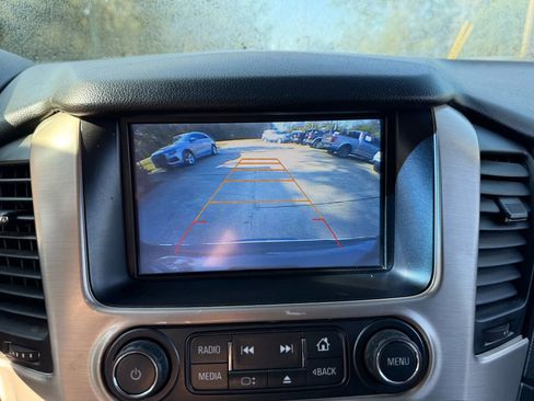 Used 2017 GMC Yukon Denali image 29