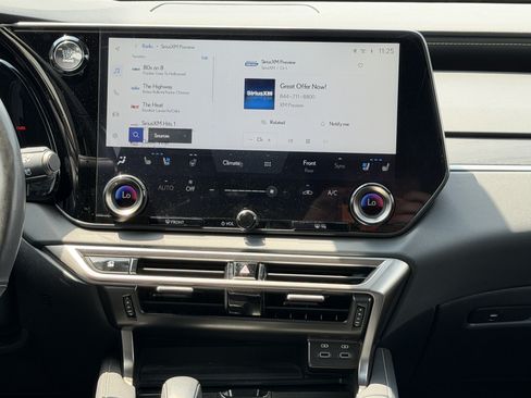 Used 2024 Lexus RX 350 Premium w/ Convenience Package FWD image 28