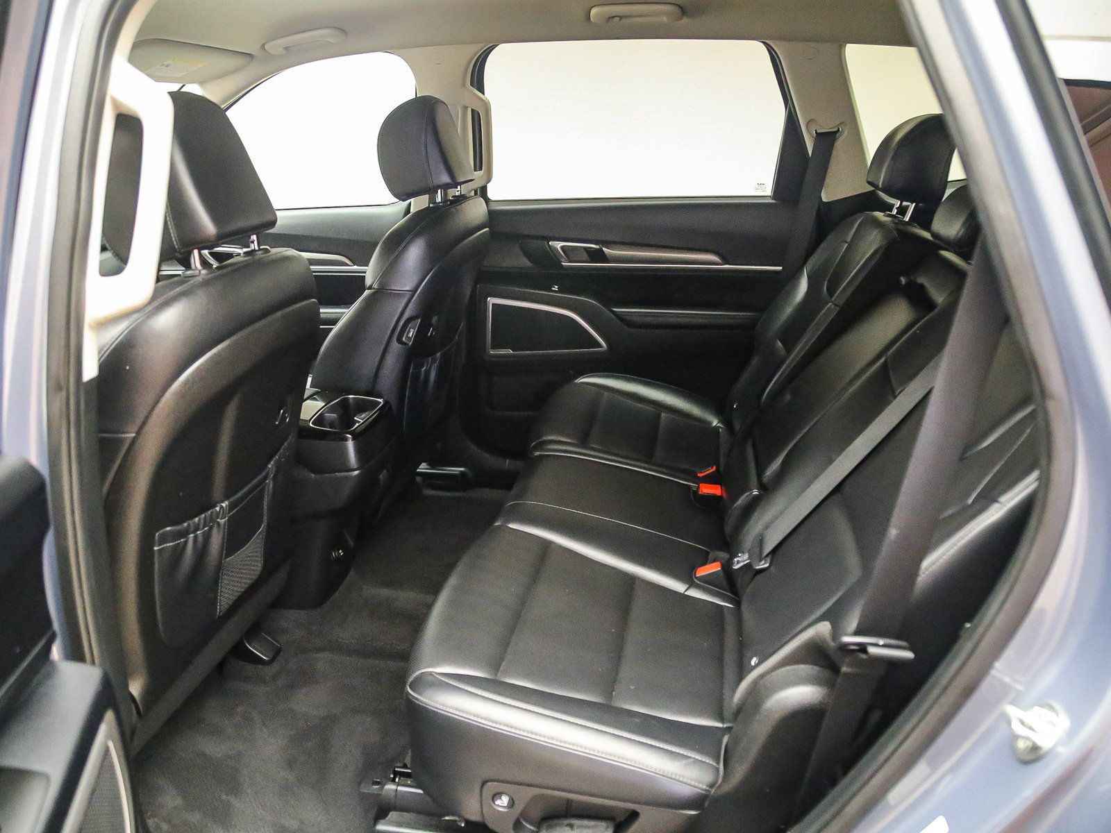 Used 2022 Kia Telluride LX AWD/4WD image 19