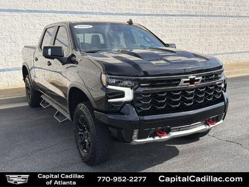 Used 2023 Chevrolet Silverado 1500 ZR2 w/ Technology Package AWD/4WD image 1