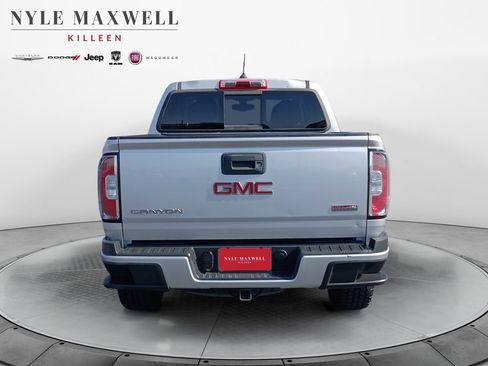 Used 2016 GMC Canyon SLE w/ All Terrain Package AWD/4WD image 15