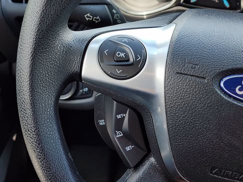Used 2014 Ford Escape SE FWD image 30
