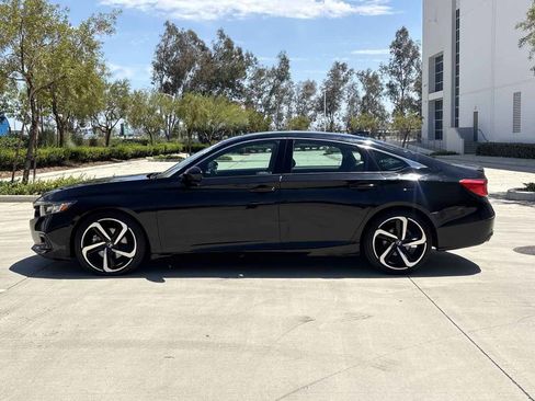 Used 2021 Honda Accord Sport image 6