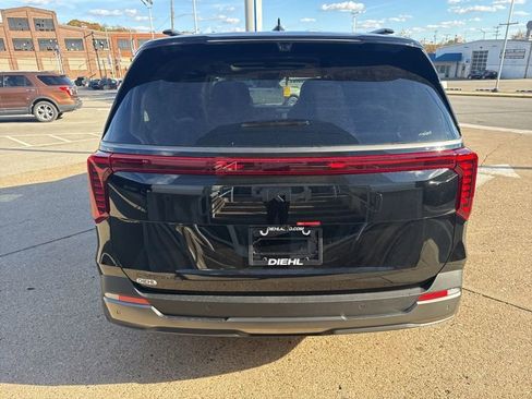 New 2026 Kia Carnival SX Prestige FWD image 6