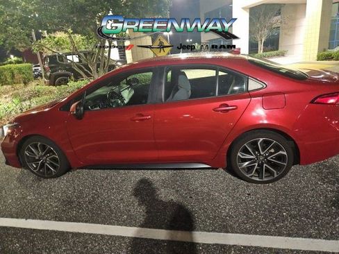 Used 2021 Toyota Corolla SE FWD image 7