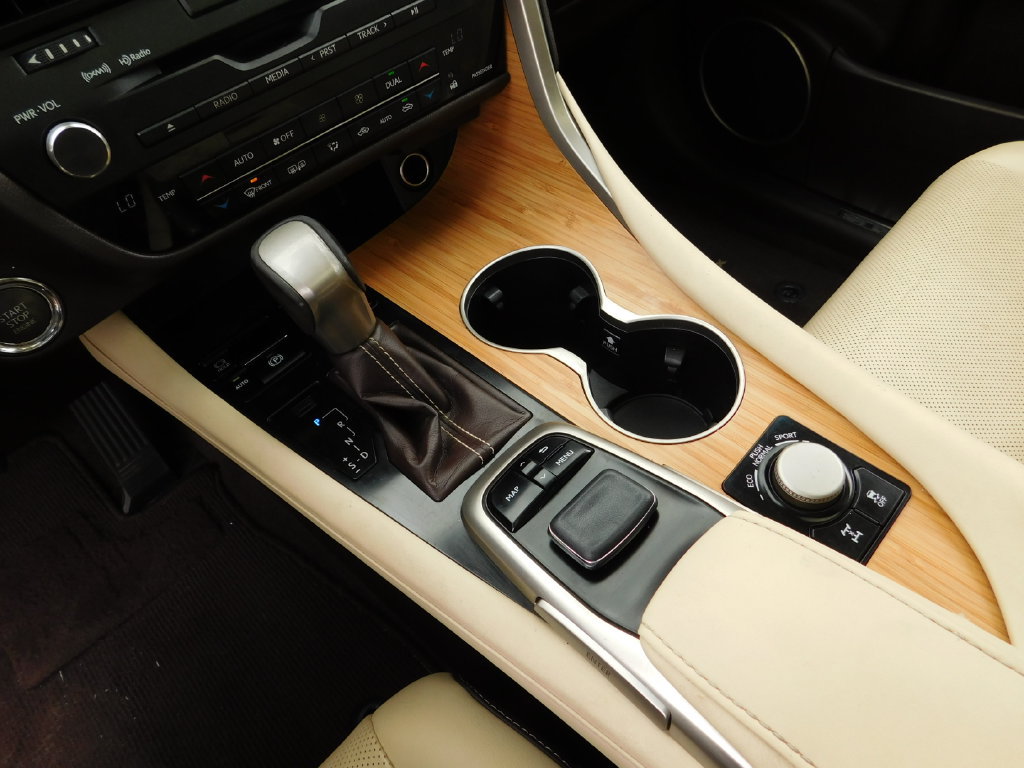 Used 2019 Lexus RX 350 AWD w/ Navigation Package image 25