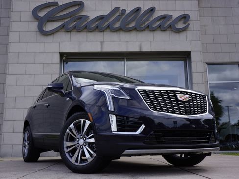 Used 2025 Cadillac XT5 Premium Luxury image 1