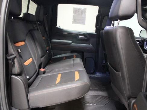 Used 2024 GMC Sierra 1500 AT4 w/ Technology Package image 22